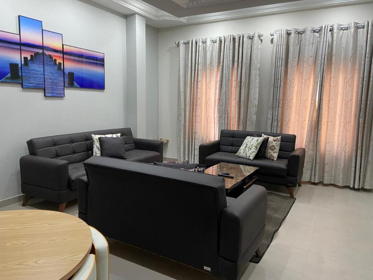 Queens View Apartment Accra Exterior photo