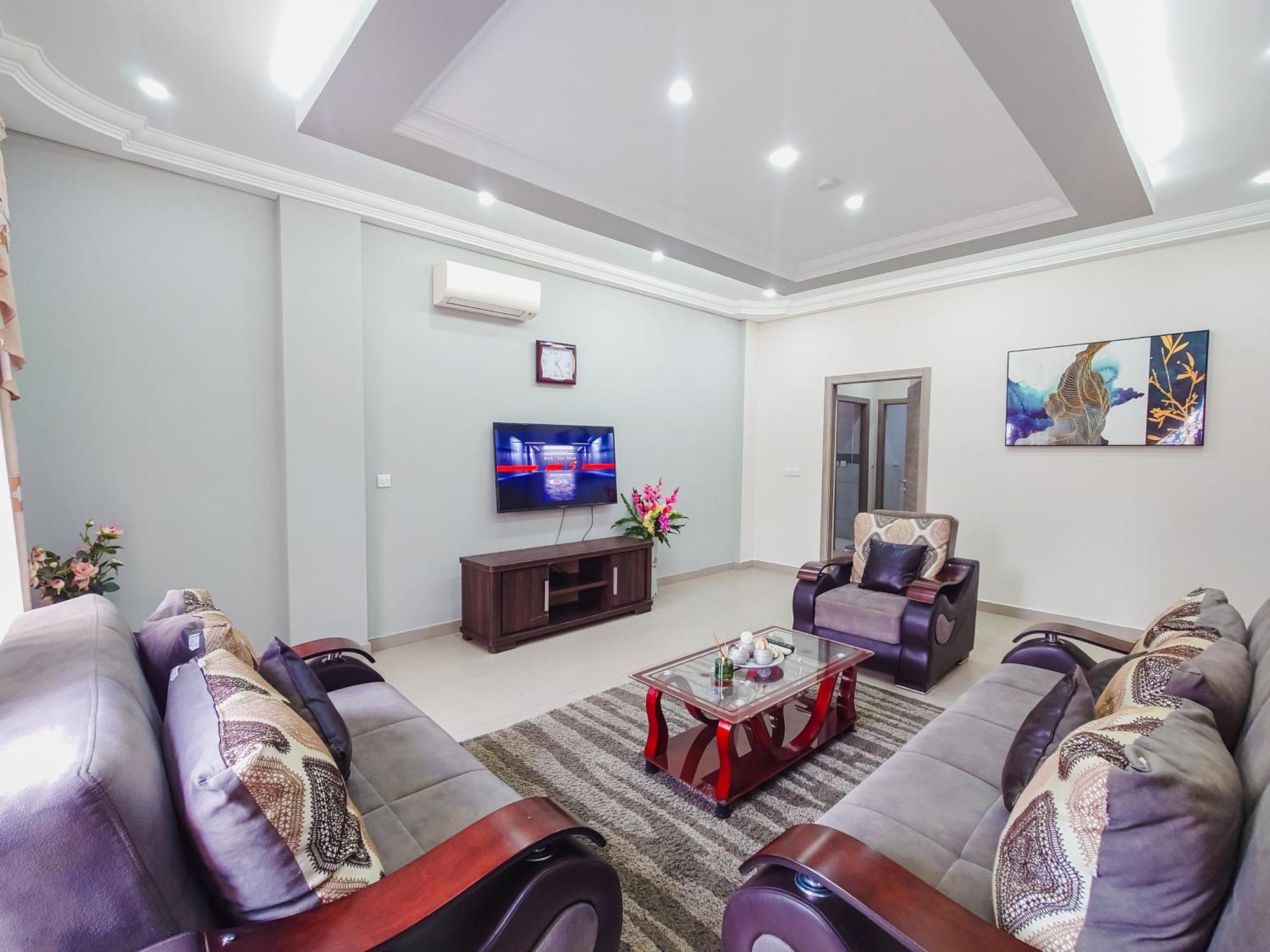 Queens View Apartment Accra Exterior photo