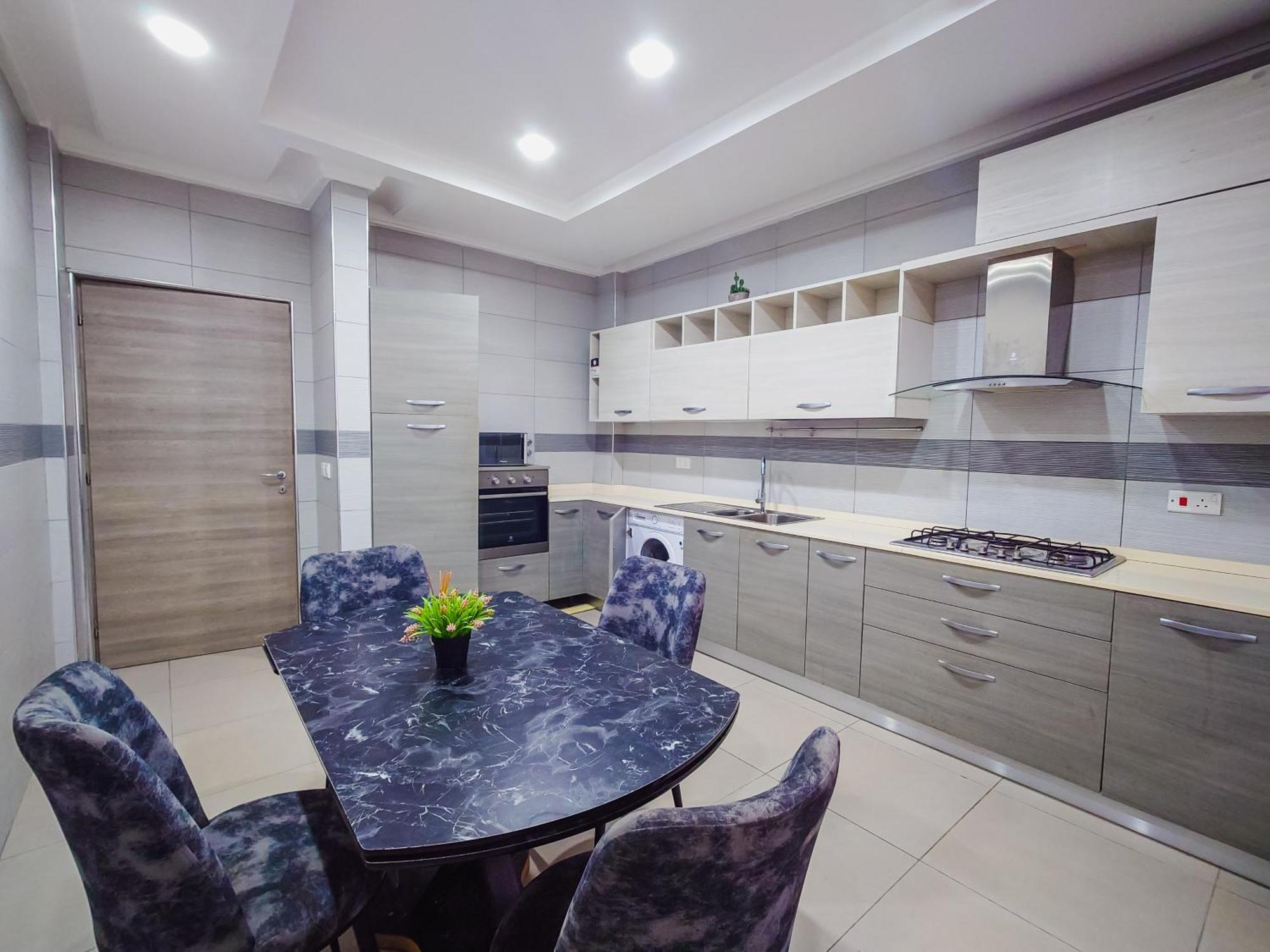 Queens View Apartment Accra Exterior photo